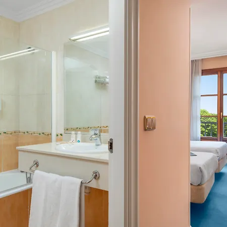 فندق Tryp Bilbao 3*