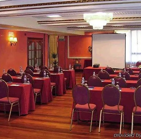 Tryp Bilbao Sondika