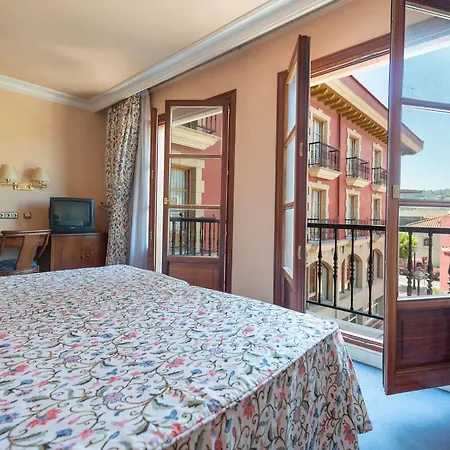 Tryp Bilbao Отель