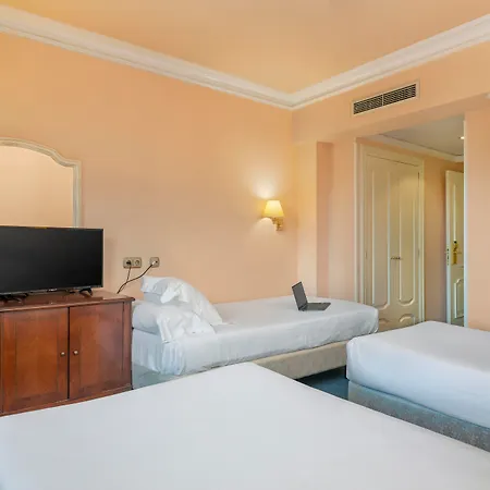 Hotel Tryp Bilbao Sondika