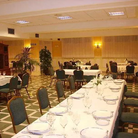 Hotel Tryp Bilbao 3*