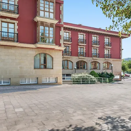 Hotel Tryp Bilbao Sondika